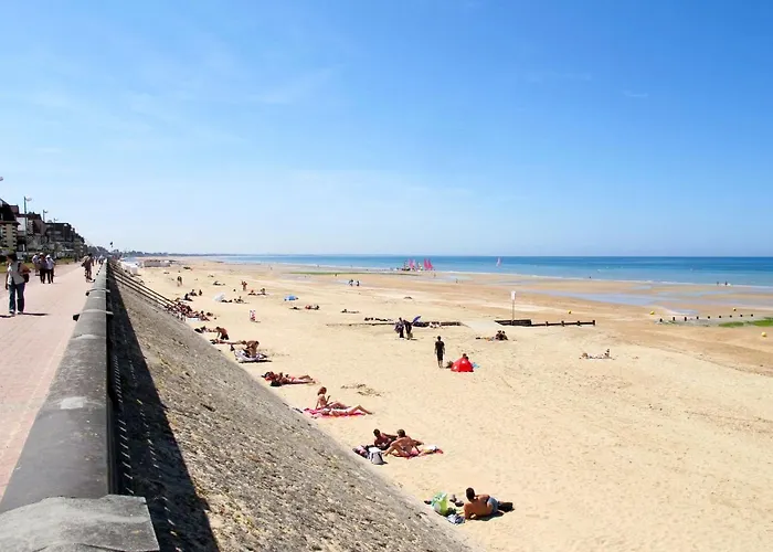 La Presqu'ile.7 アパート *