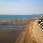 La Presqu'ile-7 By Interhome Кабур