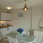 La Presqu'ile-7 By Interhome Кабур